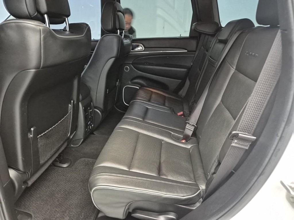 Jeep Cherokee - Vista 12