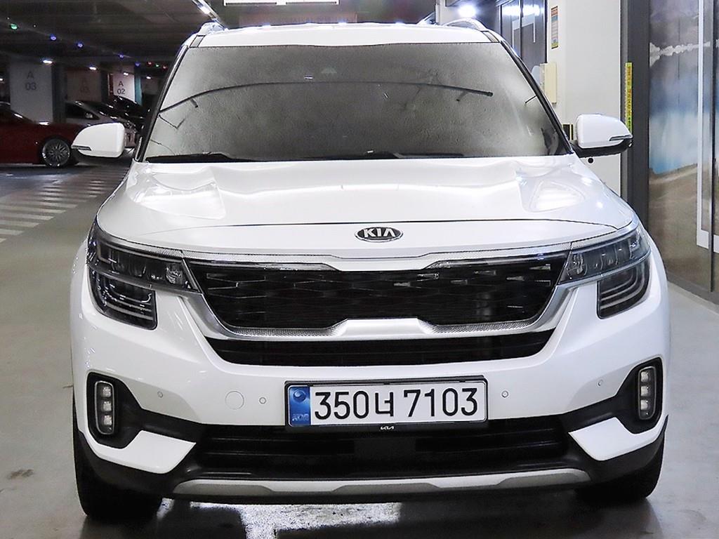 KIA Seltos - Vista 2