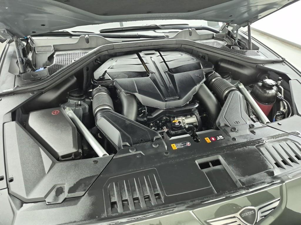 Genesis GV80 - Vista 6