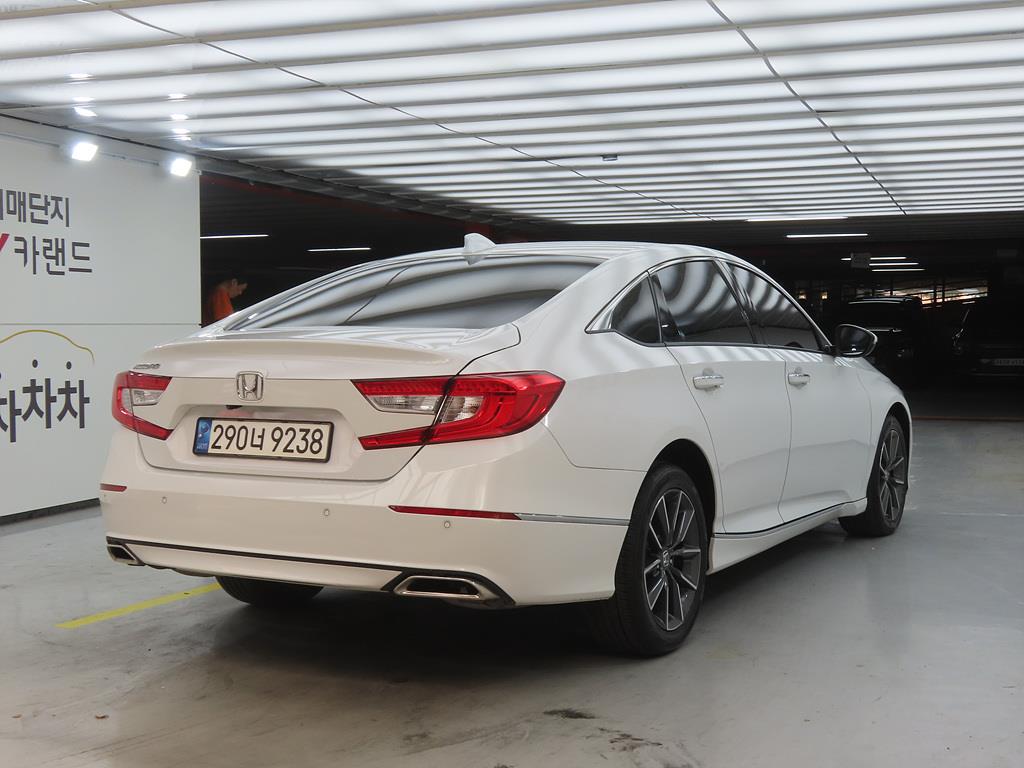 Honda Accord - Vista 4