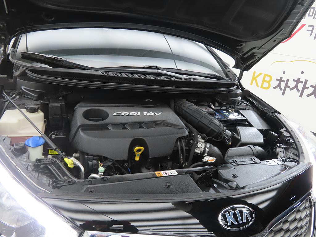 KIA K3 2015 Negro - Importación desde Corea - HF Imports Iquique - Foto 19