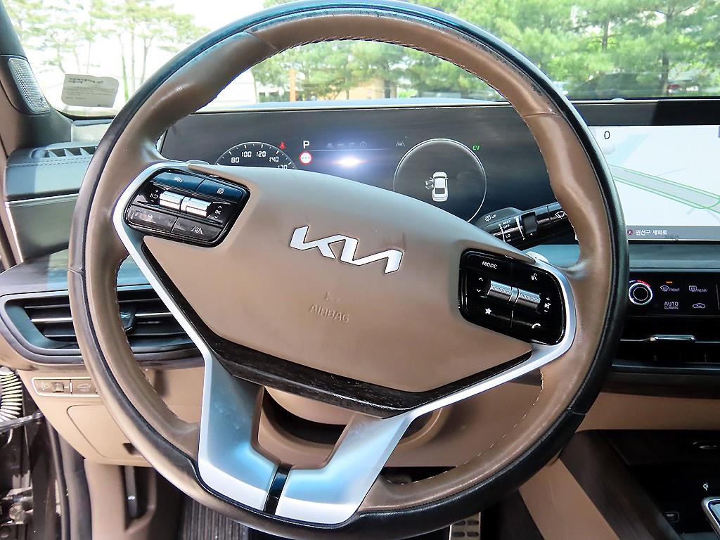 KIA K8 - Vista 8