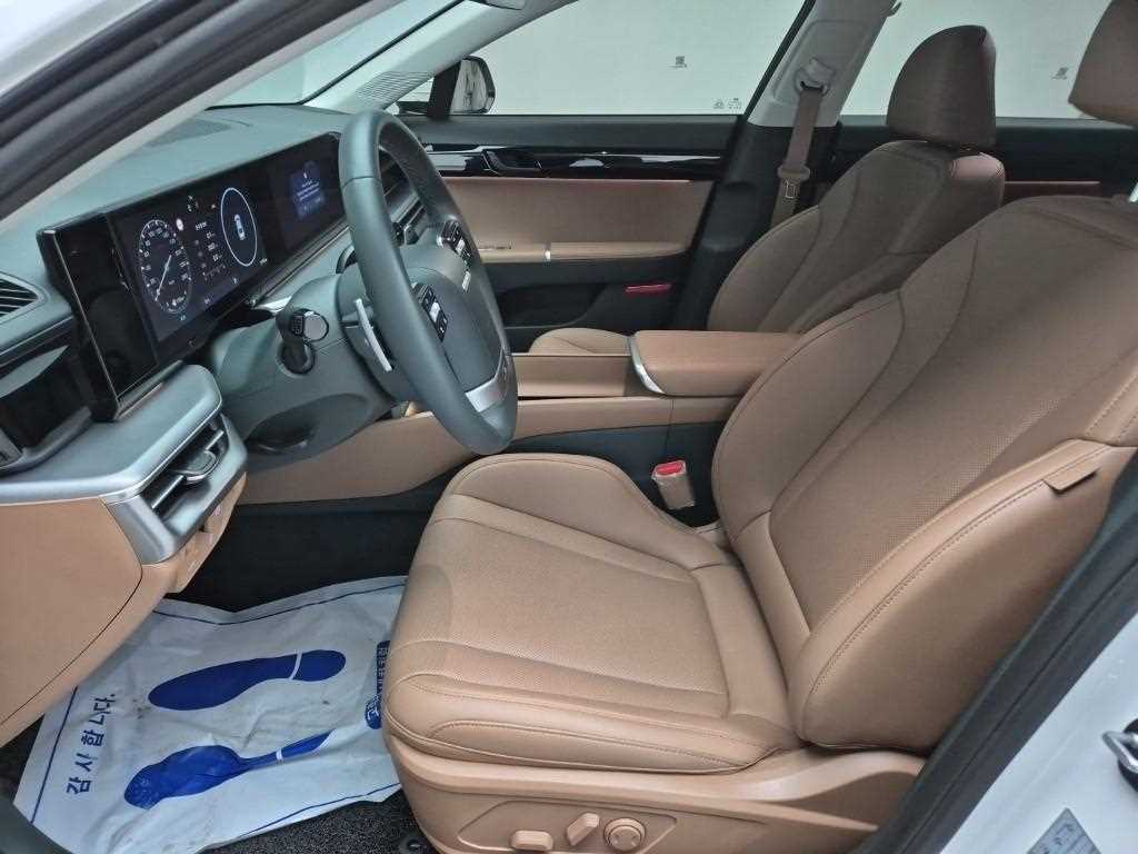 HYUNDAI Grandeur - Vista 11