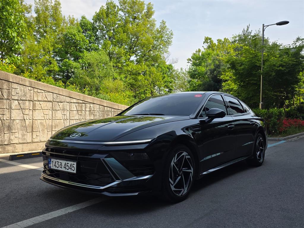 HYUNDAI Sonata - Vista 2