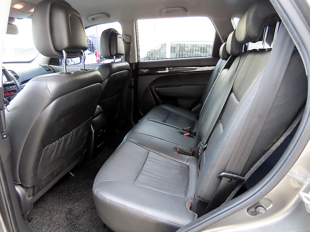 KIA Sorento - Vista 6