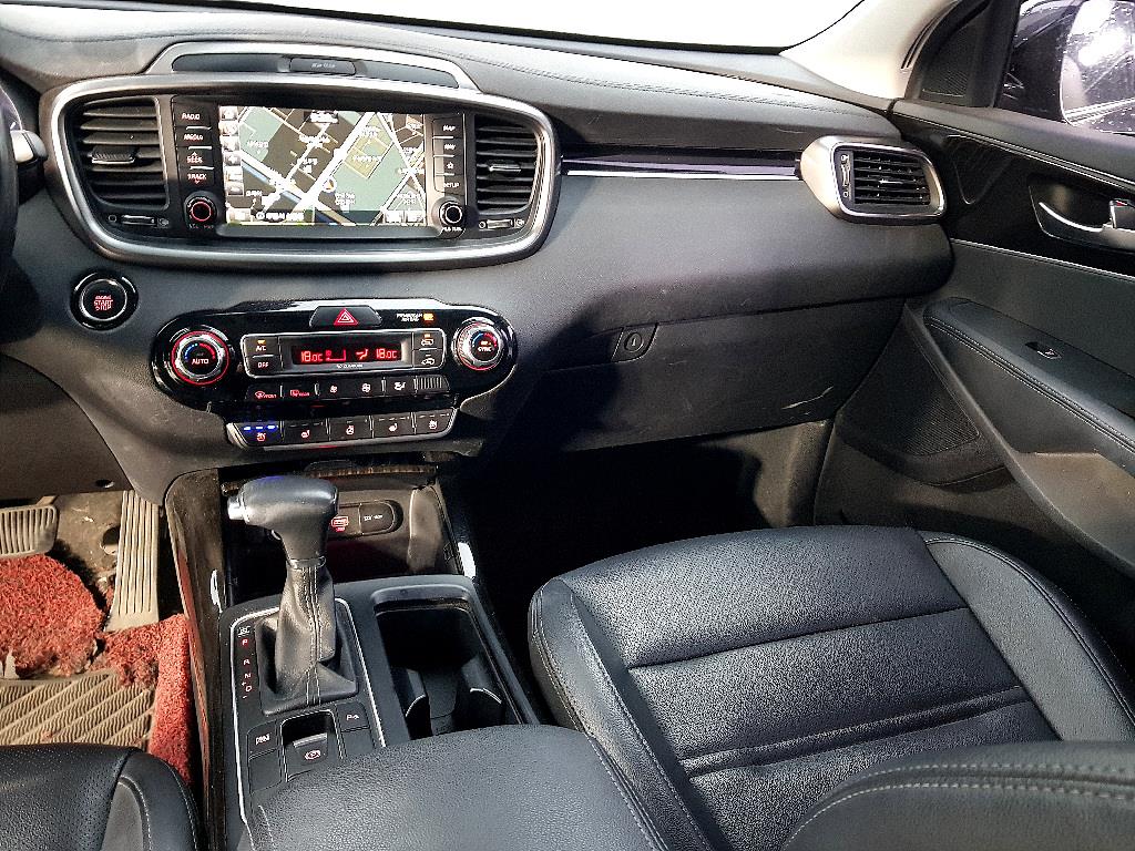 KIA Sorento - Vista 10