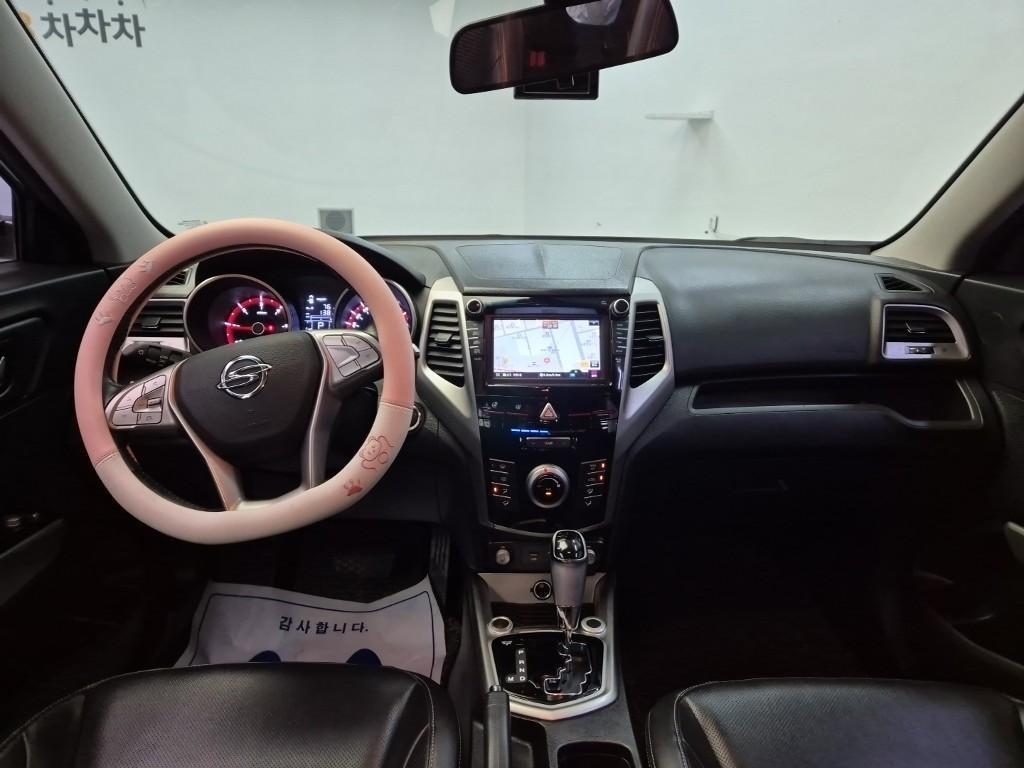 Ssangyong Tivoli - Vista 7