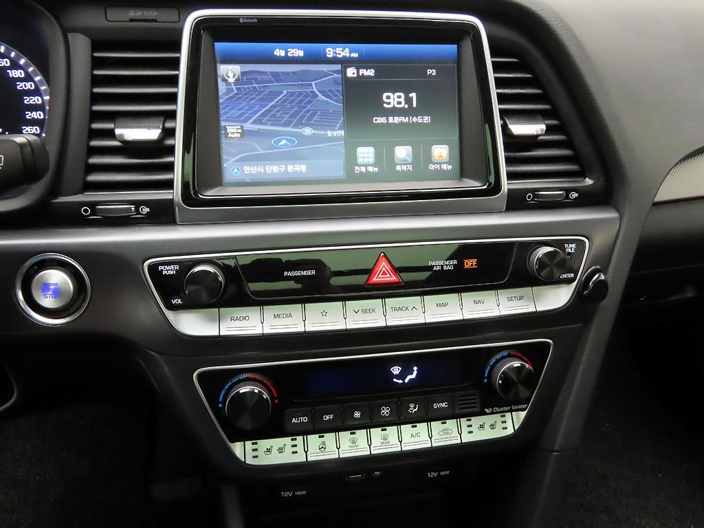 HYUNDAI Sonata - Vista 9