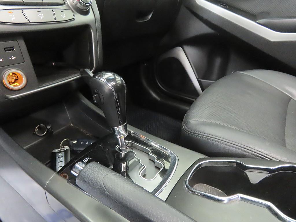 Ssangyong Korando - Vista 11