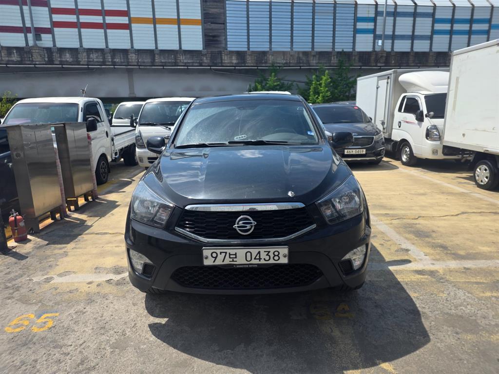 Ssangyong Korando 2017 Negro - Importación desde Corea - HF Imports Iquique - Foto 1