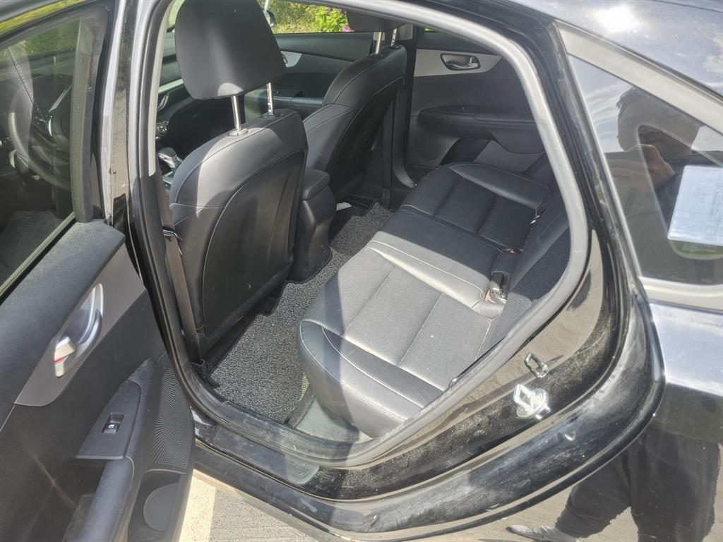 KIA K3 - Vista 8
