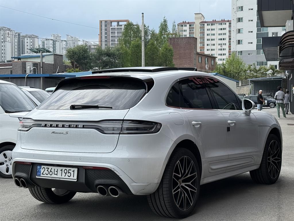Porsche Macan - Vista 6