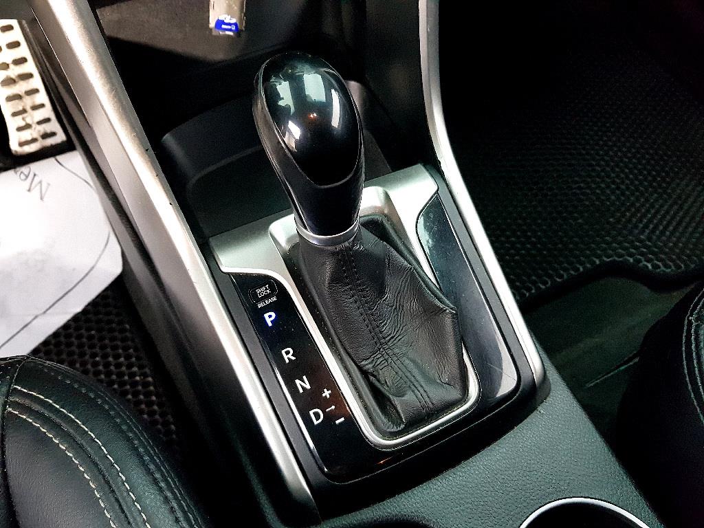 HYUNDAI i30 2012 Gris - Importación desde Corea - HF Imports Iquique - Foto 14