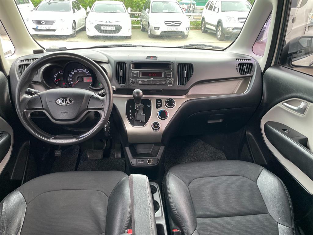KIA Ray - Vista 7