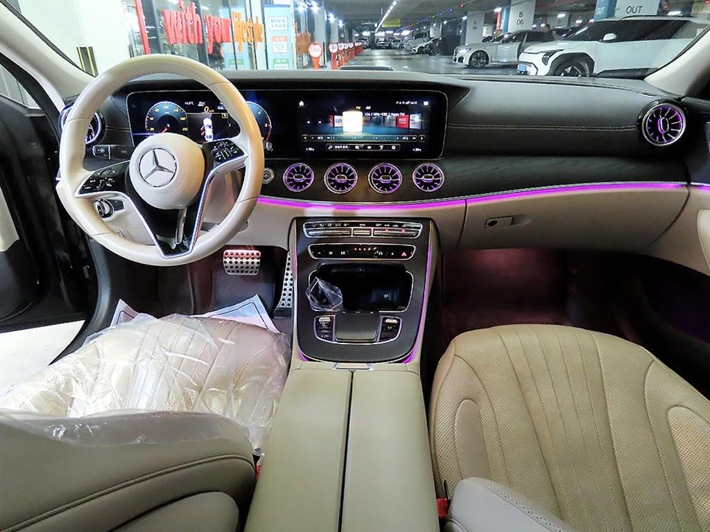 Mercedes Benz CLS Class - Vista 10