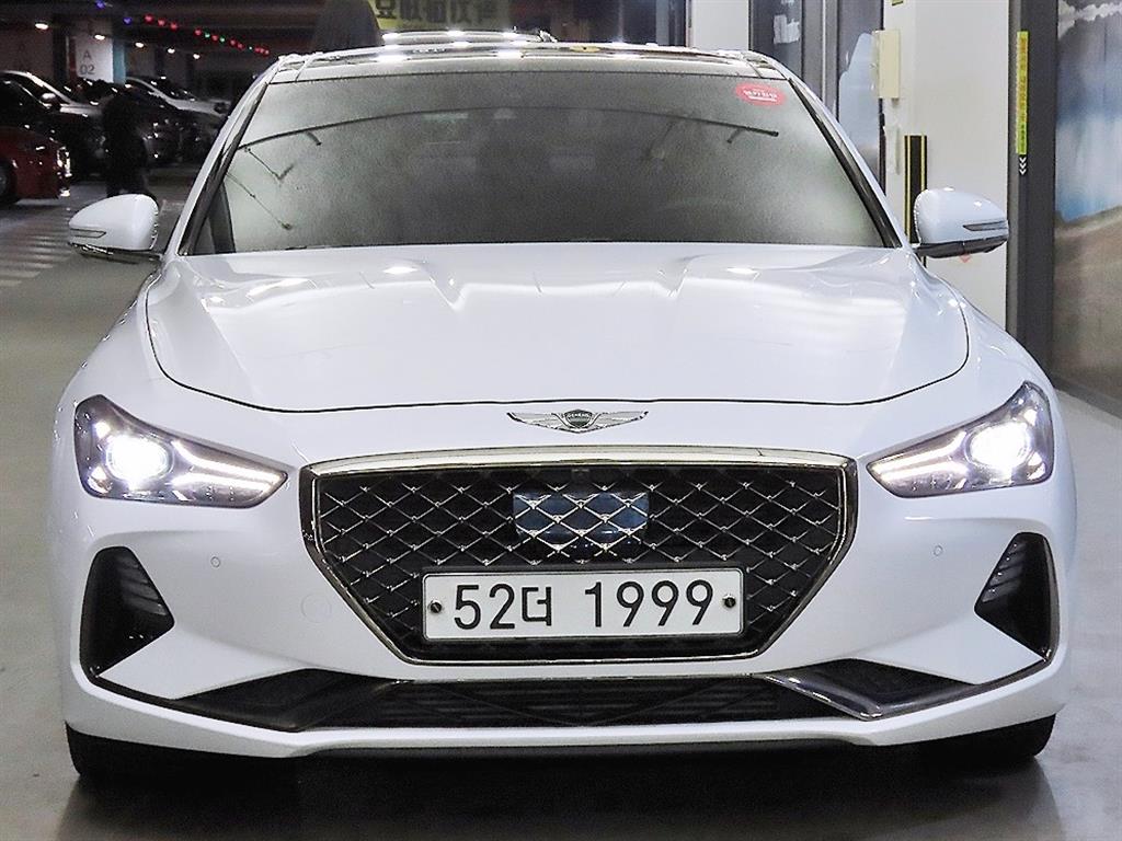Genesis G70 - Vista 2