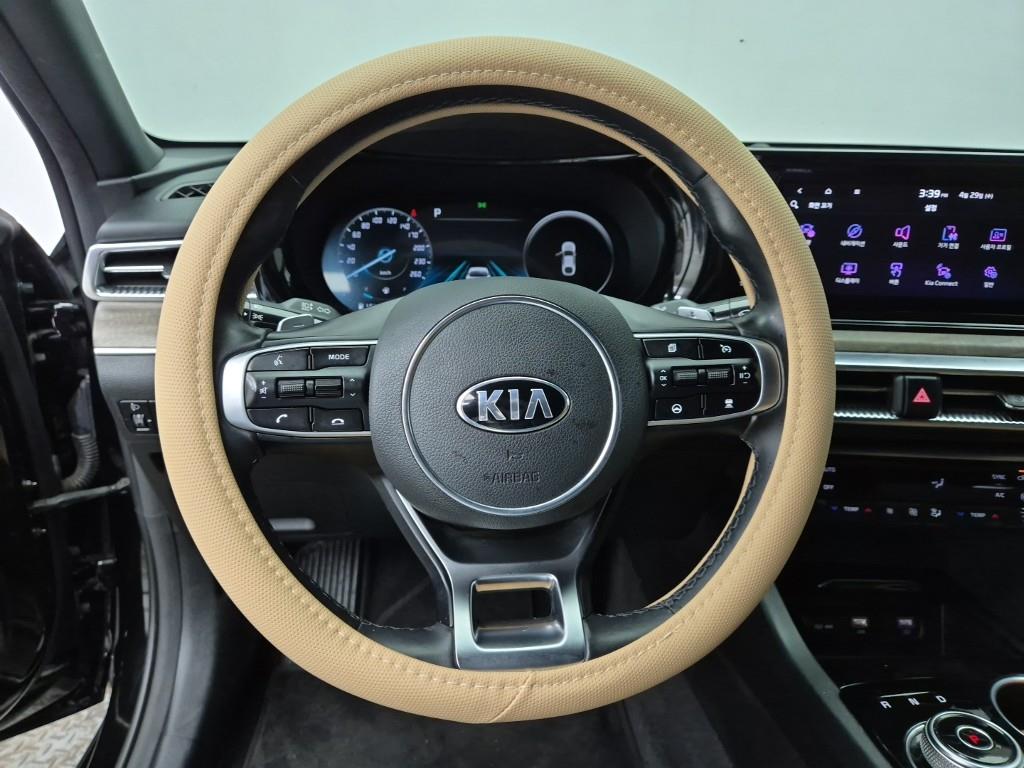 KIA K5 - Vista 9