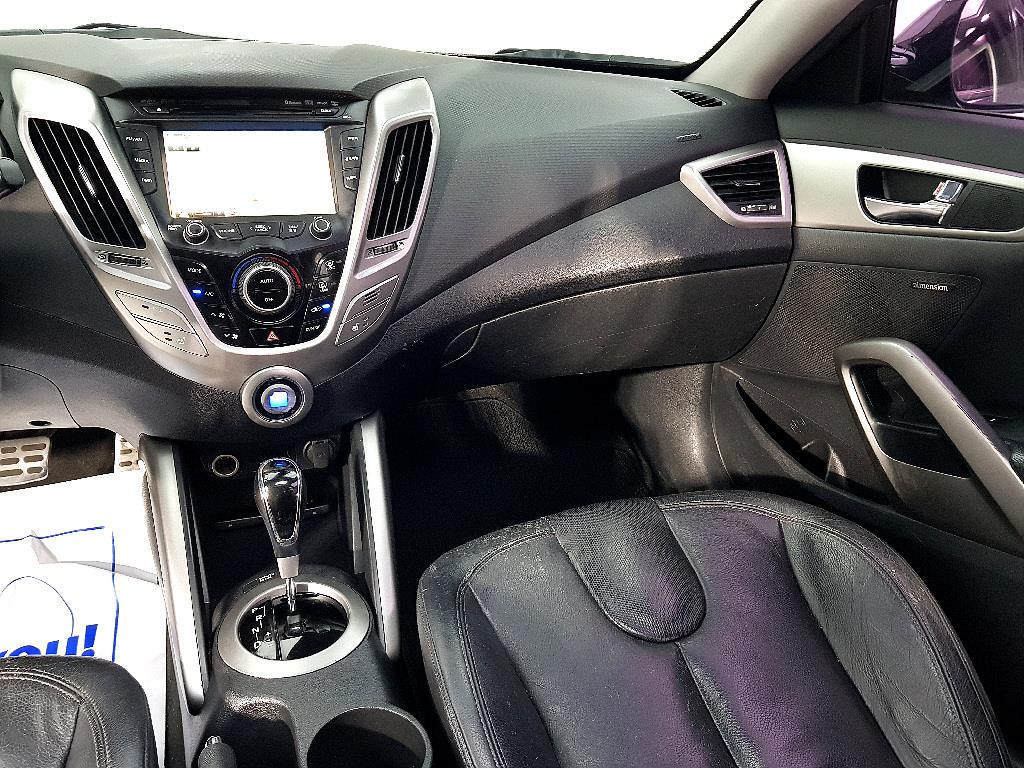HYUNDAI Veloster - Vista 10