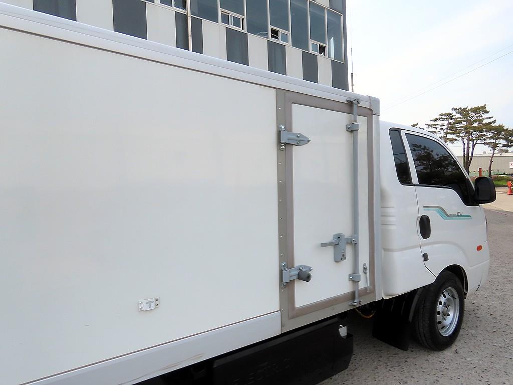 Small Truck Normal Box(Low Deck) - Vista 5