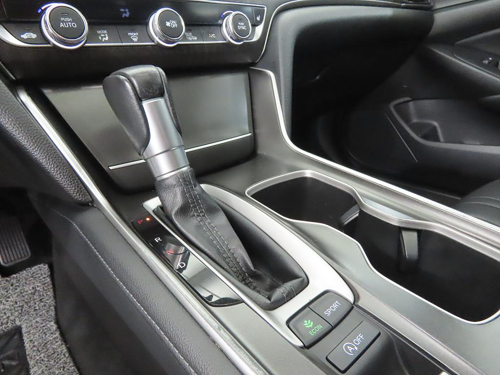 Honda Accord - Vista 11