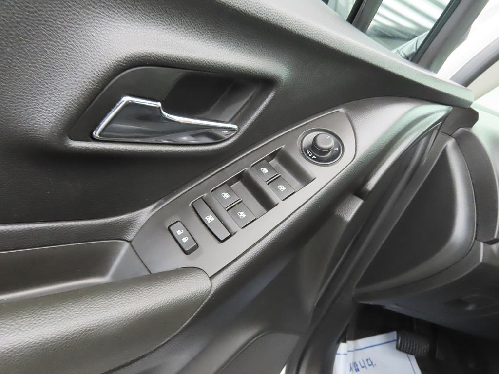 Chevrolet Trax 2014 Plateado - Importación desde Corea - HF Imports Iquique - Foto 13
