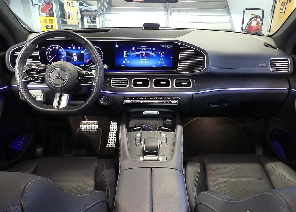 Mercedes Benz GLE Class - Vista 4