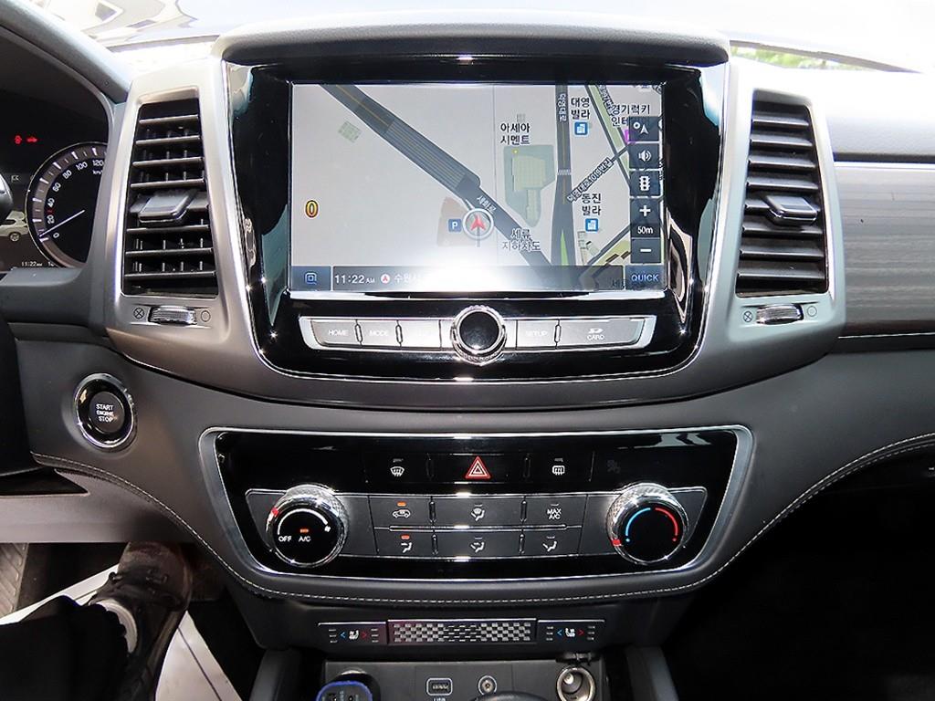 Ssangyong Rexton 2019 Negro - Importación desde Corea - HF Imports Iquique - Foto 13