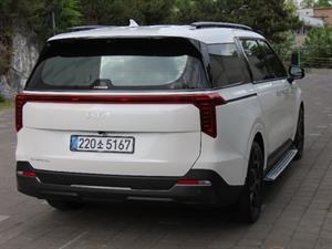 KIA Carnival - Vista 6