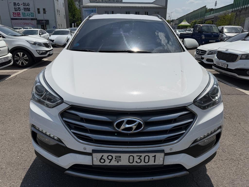 HYUNDAI Santa Fe - Vista 2
