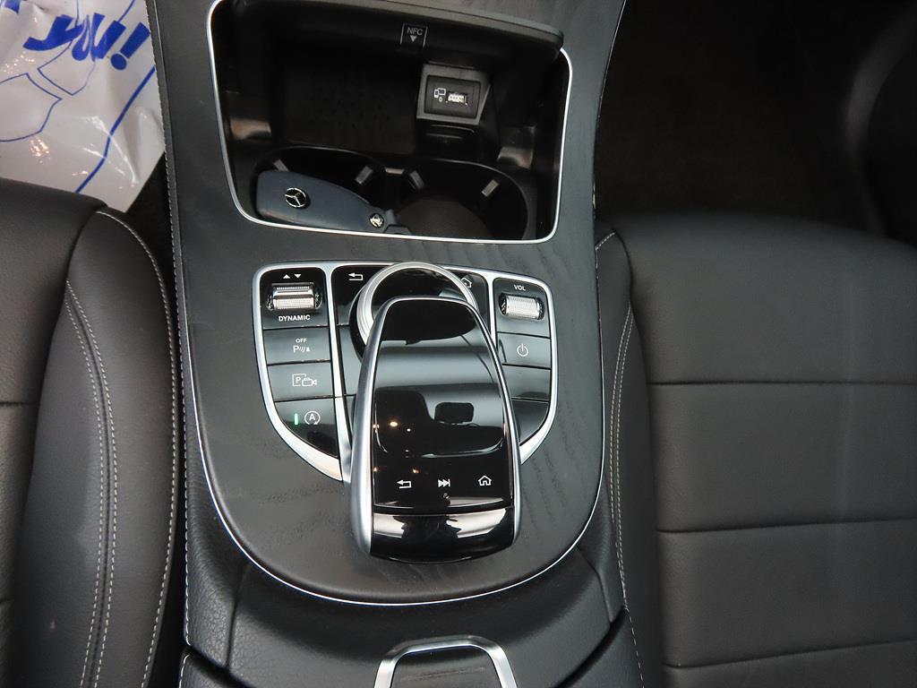 Mercedes Benz E class - Vista 11