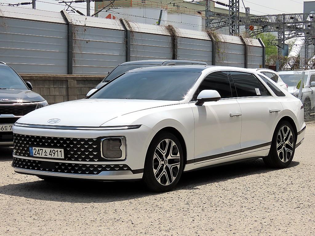 HYUNDAI Grandeur - Vista 2