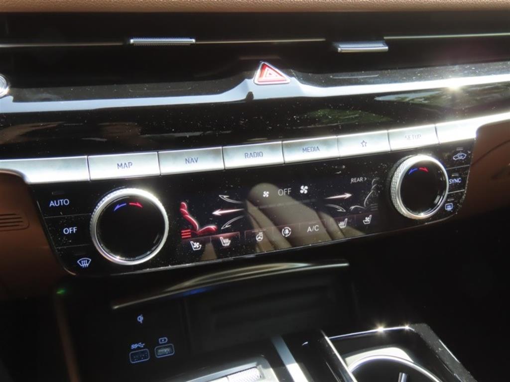 Genesis G80 2024 Negro - Importación desde Corea - HF Imports Iquique - Foto 7