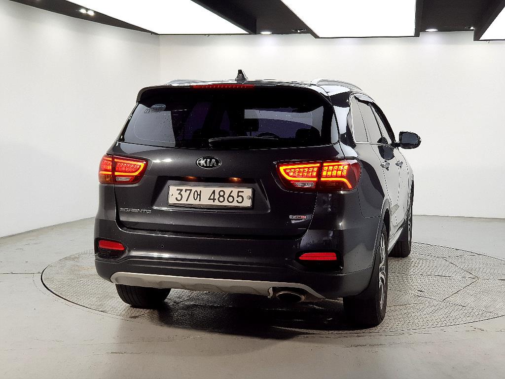 KIA Sorento - Vista 3