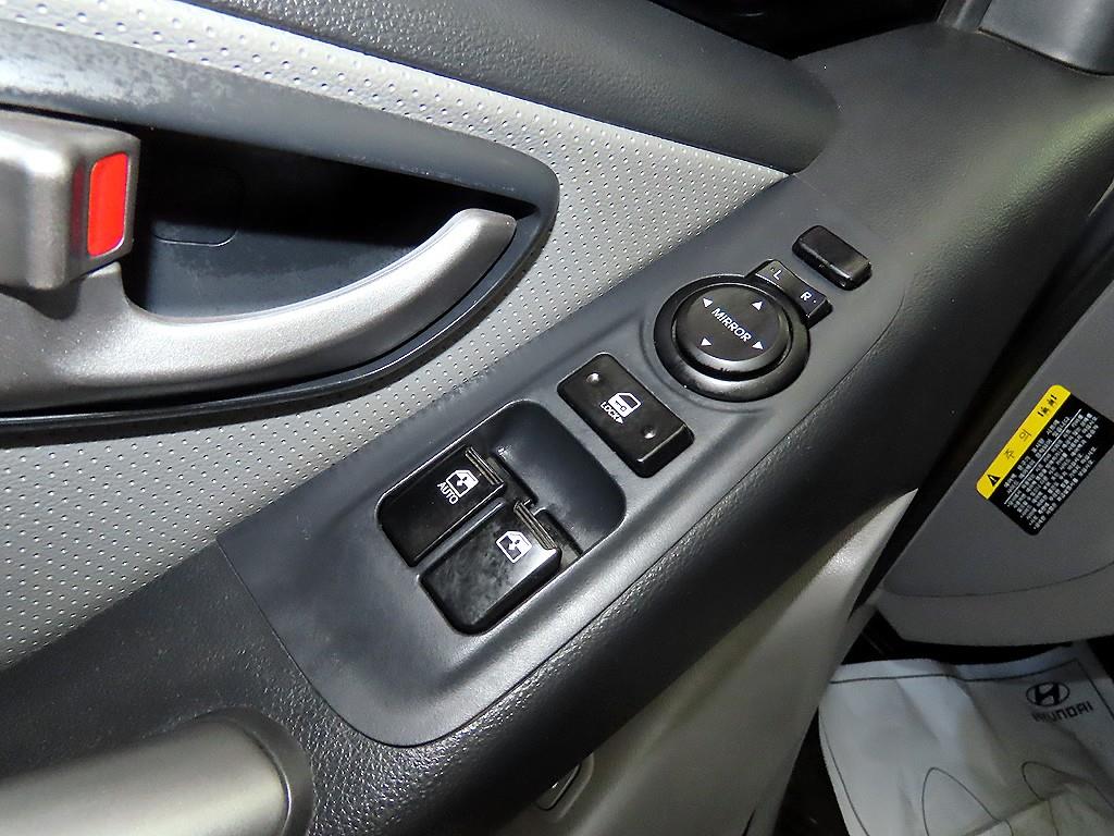 HYUNDAI Starex 2018 - Importación desde Corea - HF Imports Iquique - Foto 13