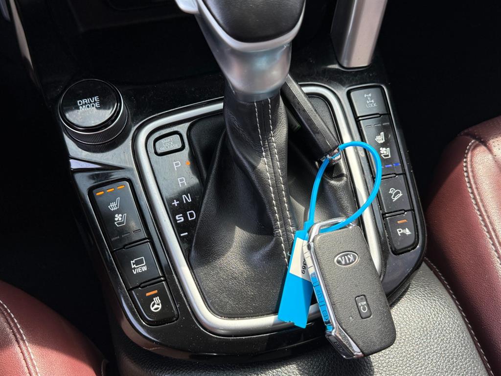 KIA Seltos - Vista 12