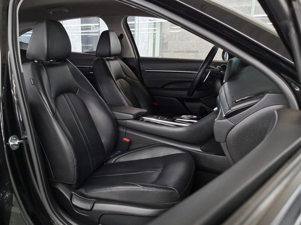 HYUNDAI Sonata - Vista 11