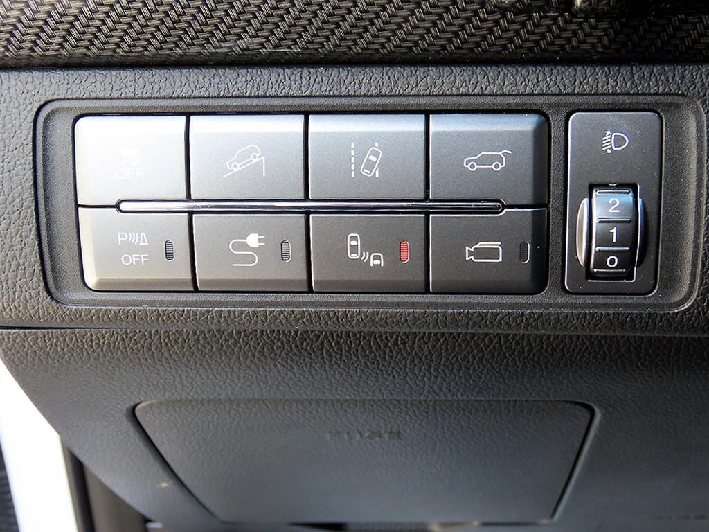 Ssangyong Rexton - Vista 11