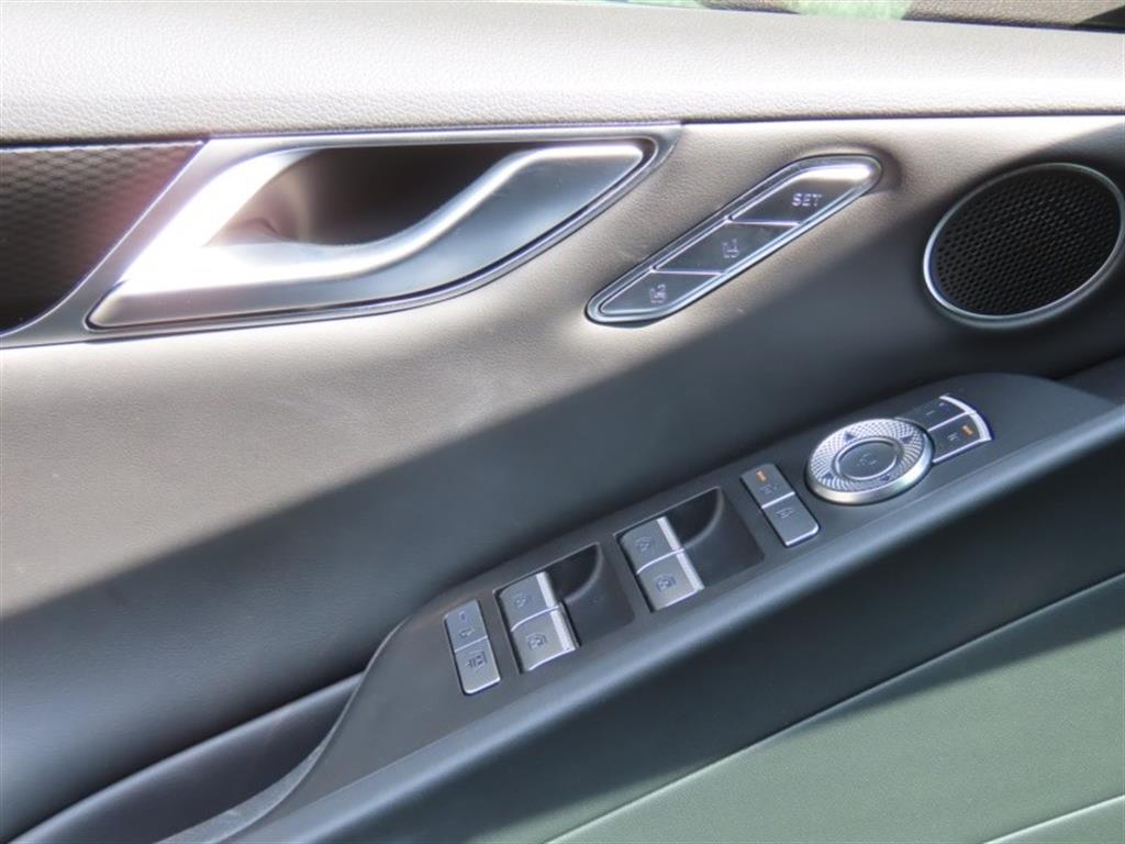 Genesis G80 2025 Verde - Importación desde Corea - HF Imports Iquique - Foto 12