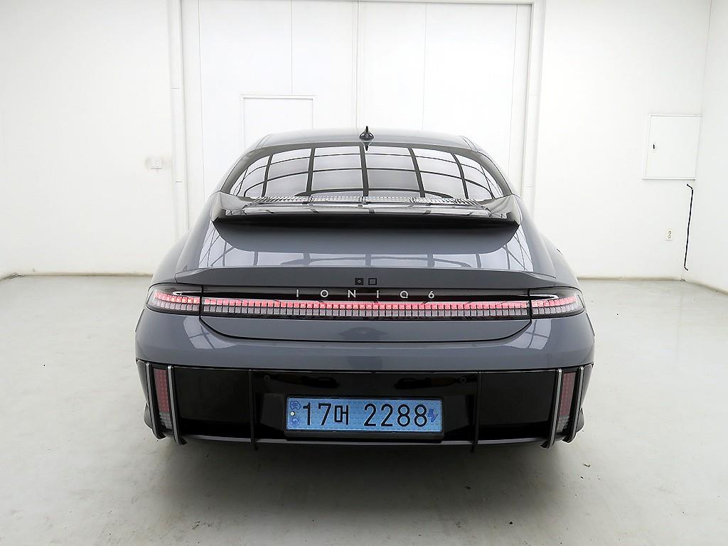 HYUNDAI Ioniq 6 - Vista 3
