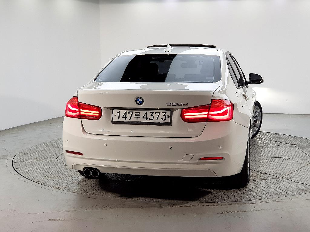 BMW 3 series - Vista 3