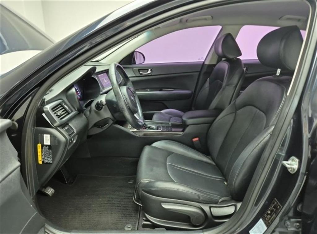 KIA K5 - Vista 11