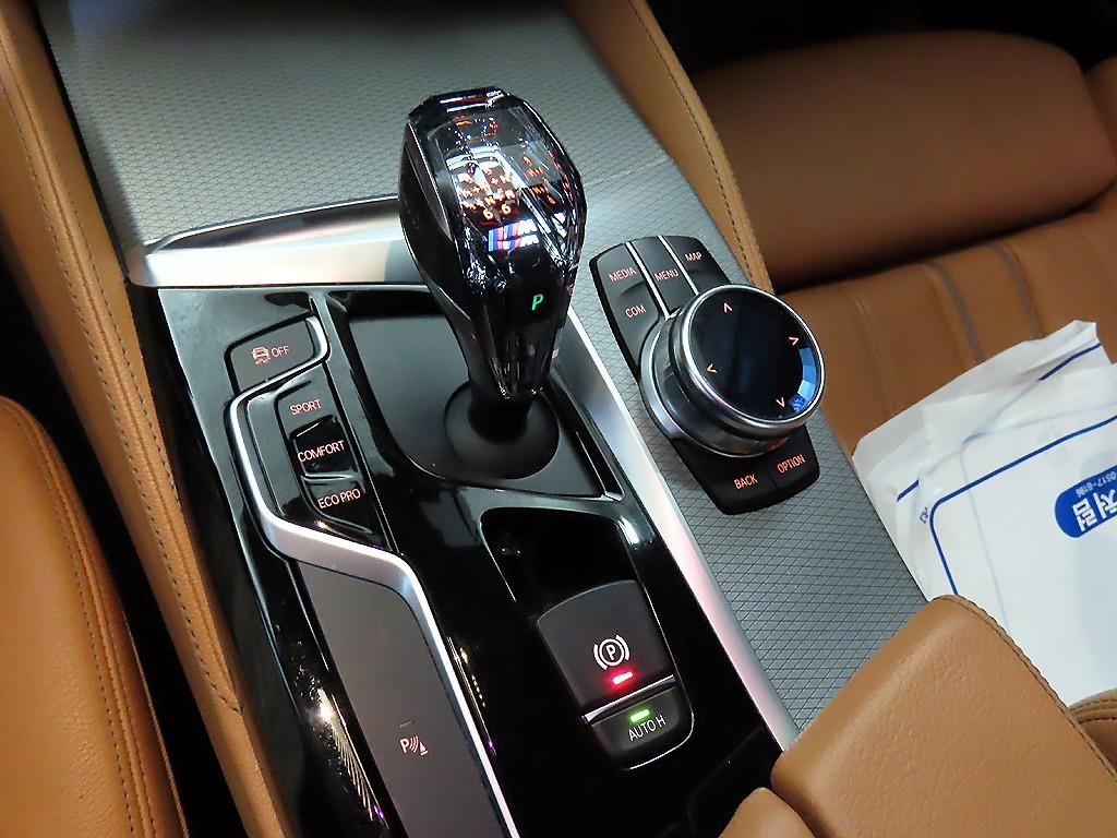 BMW 5 Series - Vista 12