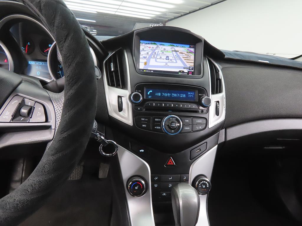 Chevrolet Cruise - Vista 10