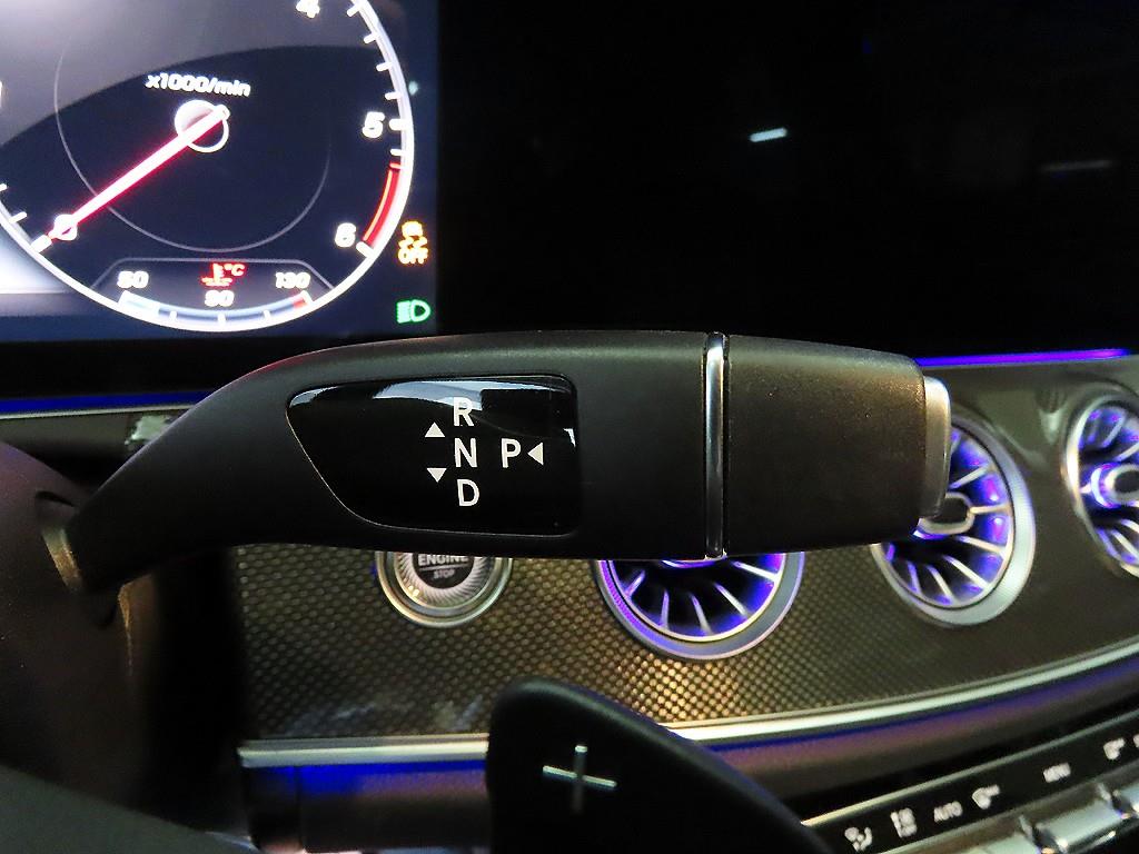 Mercedes Benz CLS Class - Vista 12