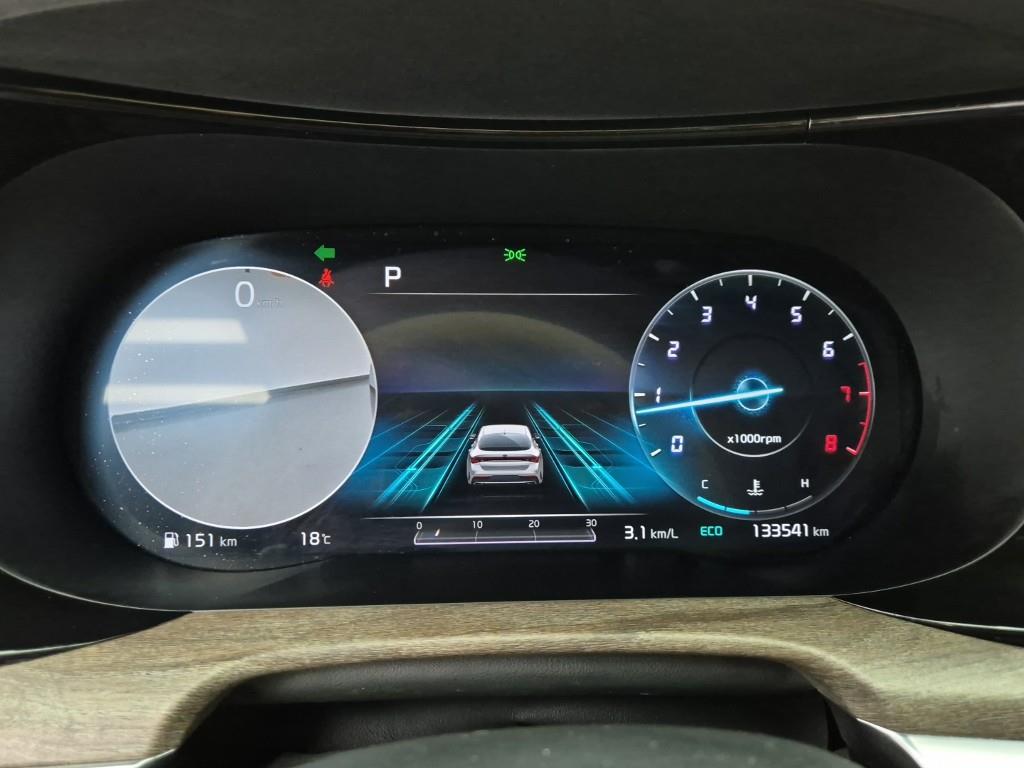 KIA K5 - Vista 7