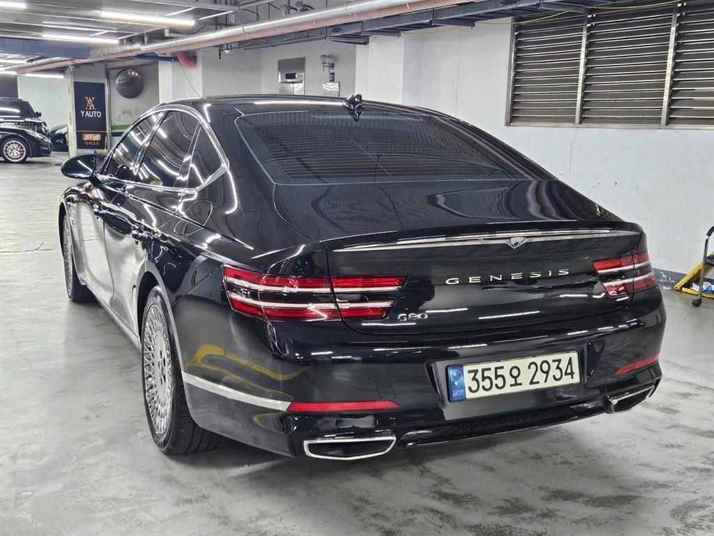 Genesis G80 - Vista 3