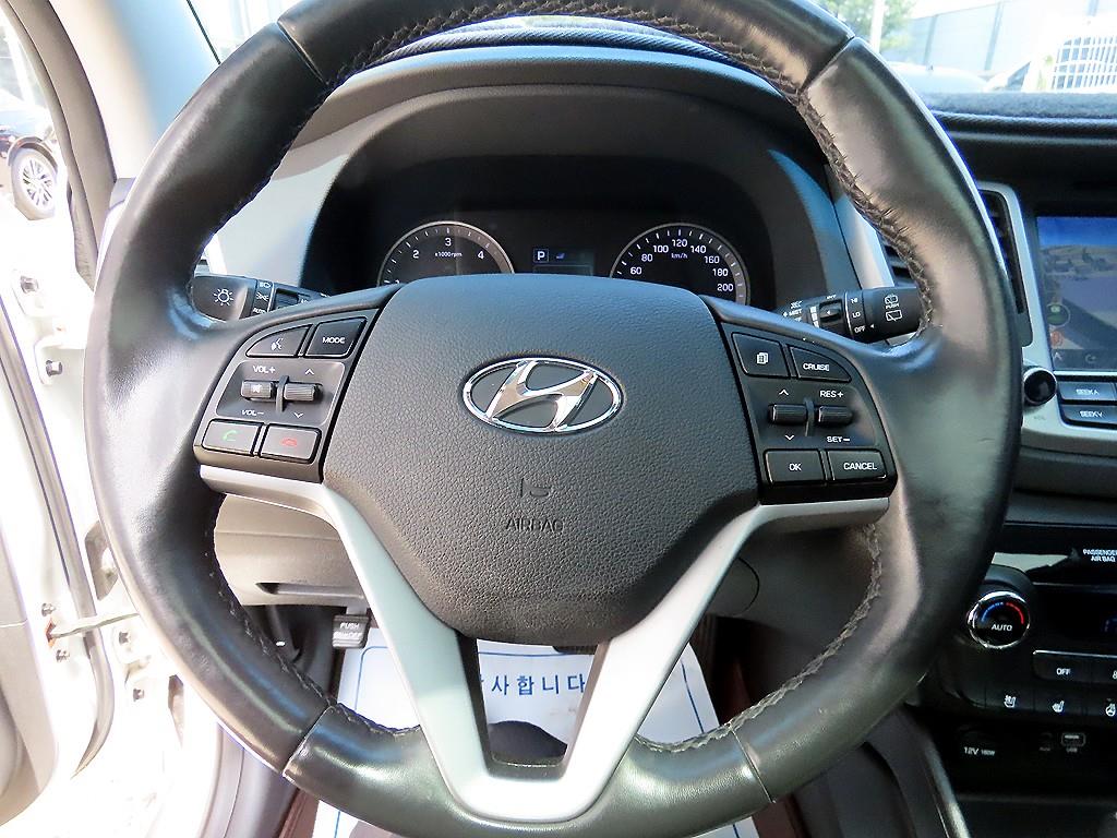 HYUNDAI Tucson - Vista 8
