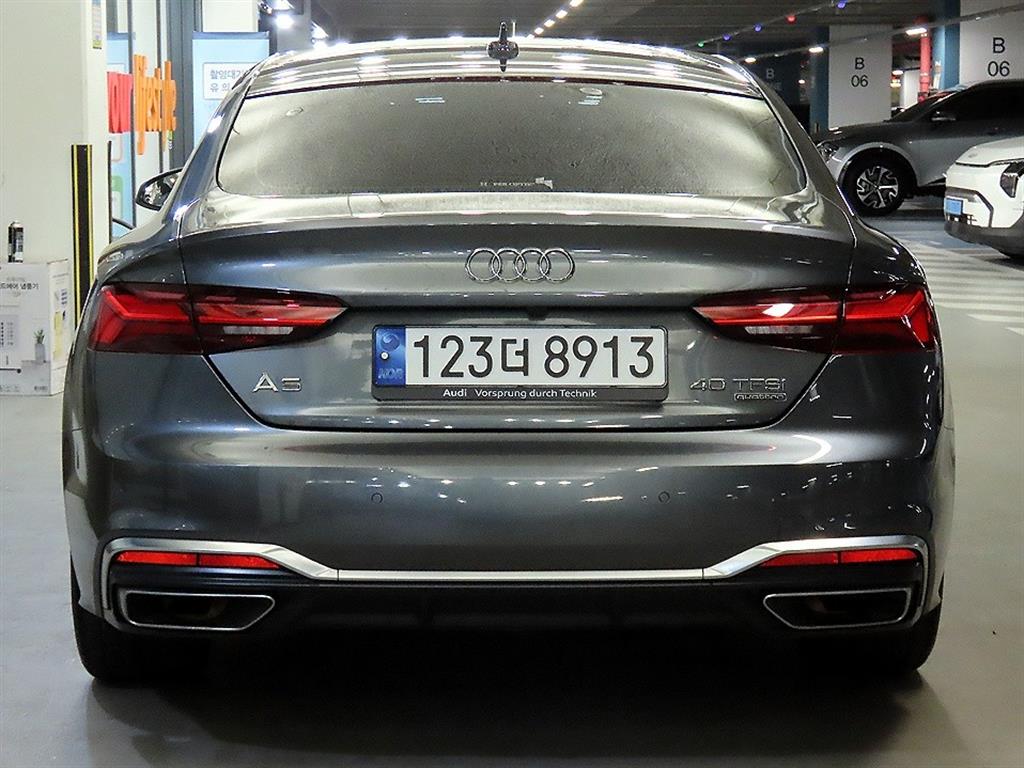 Audi A5 - Vista 5