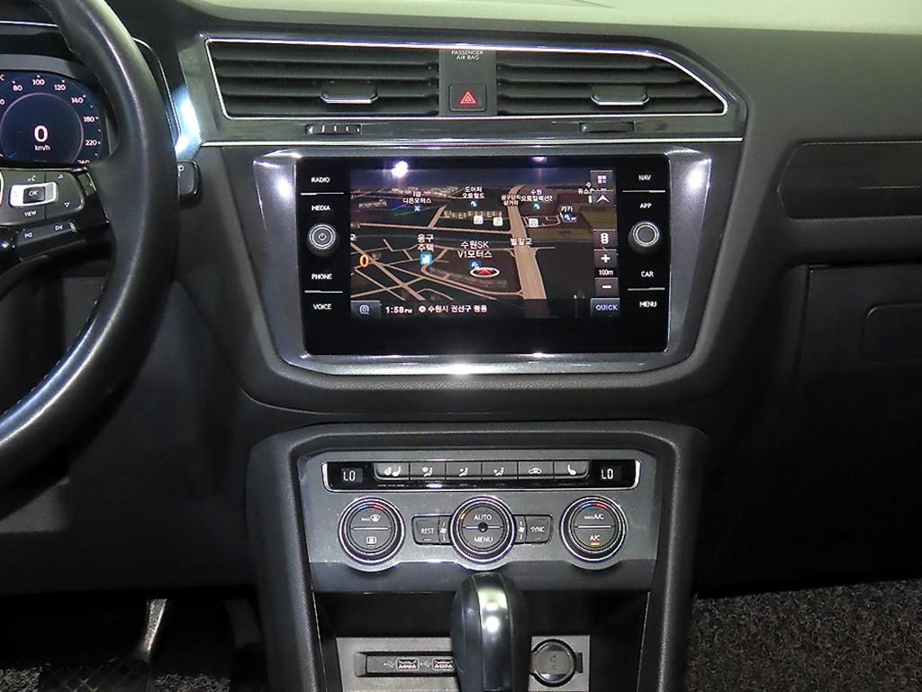 Volkswagen Tiguan - Vista 11