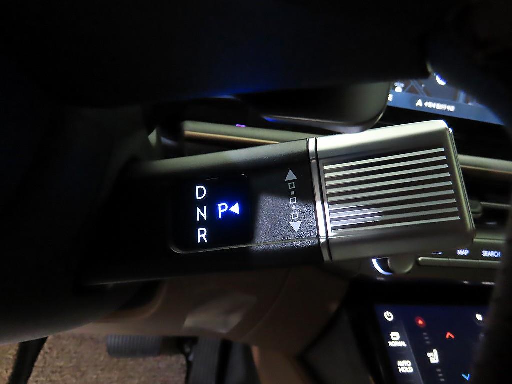 HYUNDAI Grandeur - Vista 12
